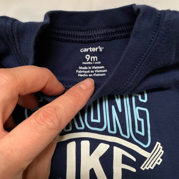 Carter’s strong like mom onesie and pants/jacket set 9 month - Picture 7 of 12